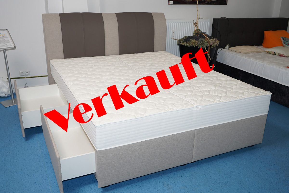 Boxspring Wasserbett mit Schubladen und Kopfteil