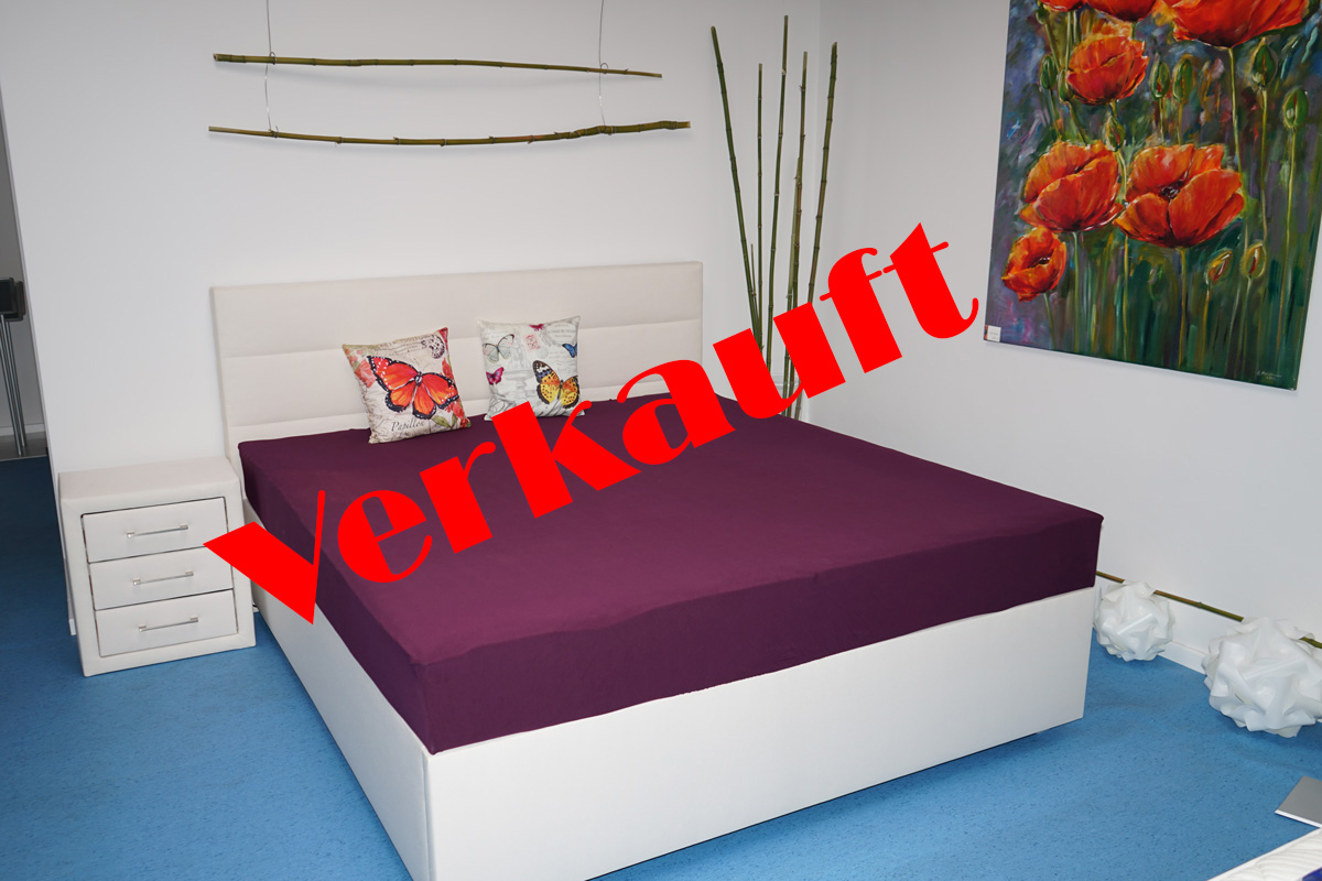 Boxspring Wasserbett mit hoher Ein & Ausstiegshöhe